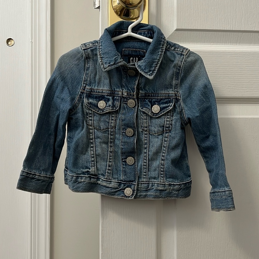 Gap jean jacket 2T